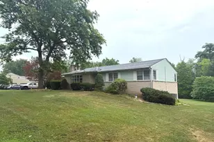 1141 Green Tree Rd, Harrisburg, PA 17112 - Photo 2
