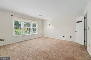 515 Roslaire Dr, Hummelstown, PA 17036 - Photo 14
