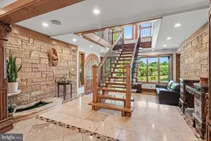 322 Olde Meadow Ln, Hershey, PA 17033 - Photo 6