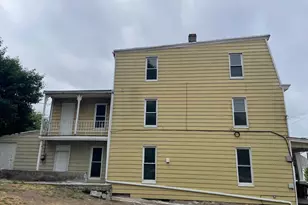 22 Frank S. Brown Blvd, Steelton, PA 17113 - Photo 2
