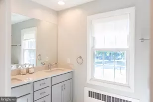 371 Elm Ave, Hershey, PA 17033 - Photo 20