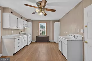 533 S 2nd St, Lykens, PA 17048 - Photo 12