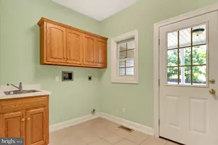 6410 Gallop Rd, Harrisburg, PA 17111 - Photo 22