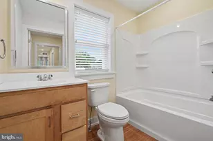 252 E Areba Ave, Hershey, PA 17033 - Photo 16