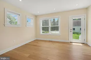 252 E Areba Ave, Hershey, PA 17033 - Photo 8