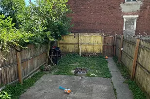 241 S 13th St, Harrisburg, PA 17104 - Photo 12