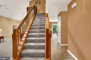 6504 Carmen Ct, Harrisburg, PA 17112 - Photo 4