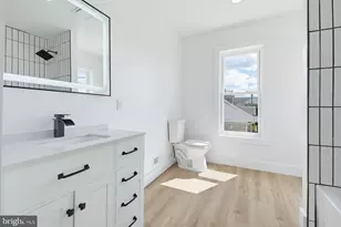 432 E Derry Rd, Hershey, PA 17033 - Photo 24