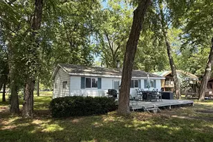 49 Beech Island, Middletown, PA 17057 - Photo 2