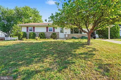 121 Carolyn Street, Harrisburg, PA 17112 - Photo 1