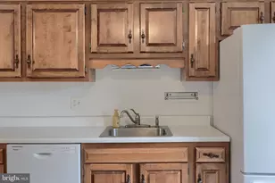 443 W Caracas Ave W, Hershey, PA 17033 - Photo 18