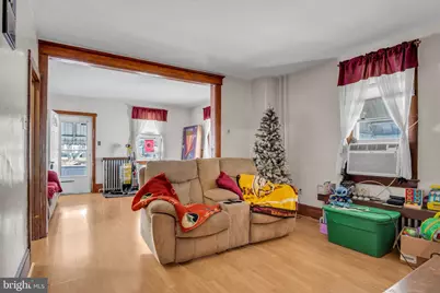 404 Julian Street, Williamstown, PA 17098 - Photo 8
