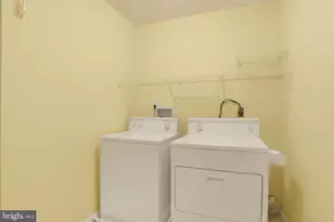 2820 Oakwood Dr, Harrisburg, PA 17110 - Photo 24