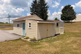 390 N Crawford Rd, Grantville, PA 17028 - Photo 18