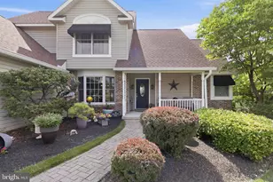 1771 Lamplight Cir, Middletown, PA 17057 - Photo 4