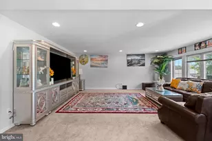 1722 Bradley Dr, Harrisburg, PA 17110 - Photo 20
