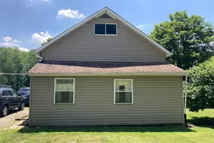 1213 W Market St, Williamstown, PA 17098 - Photo 4