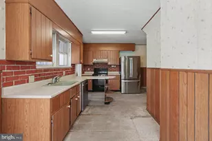 2603 N 2nd St, Harrisburg, PA 17110 - Photo 10