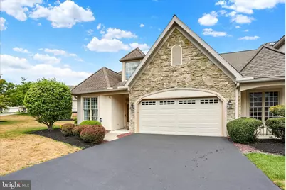 4304 S Victoria Way, Harrisburg, PA 17112 - Photo 2