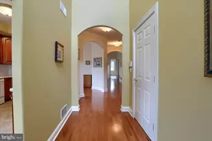 4304 S Victoria Way, Harrisburg, PA 17112 - Photo 4