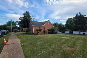 2414 Logan St, Harrisburg, PA 17110 - Photo 2