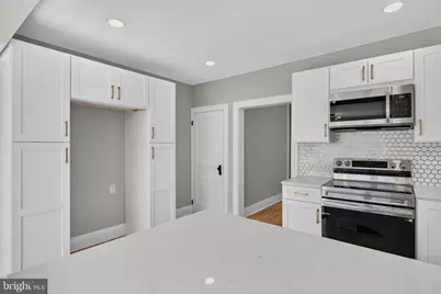 416 E Derry Road, Hershey, PA 17033 - Photo 10