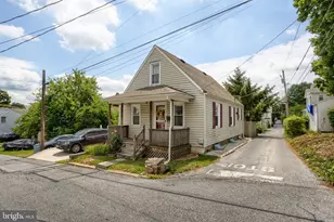221 S 30th St, Harrisburg, PA 17103 - Photo 1