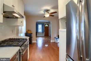 221 S 30th St, Harrisburg, PA 17103 - Photo 12