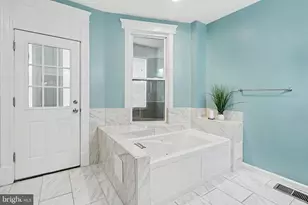 222 Emerald St, Harrisburg, PA 17110 - Photo 20