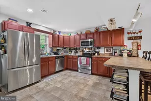 409 Park View Dr, Harrisburg, PA 17110 - Photo 10