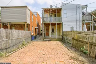 232 Peffer St, Harrisburg, PA 17102 - Photo 8