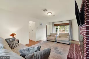 2009 Deer Path Rd, Harrisburg, PA 17110 - Photo 14