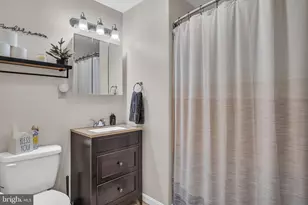 1300 Wenrich St, Harrisburg, PA 17112 - Photo 24