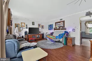 5570 Merivale Ct, Harrisburg, PA 17112 - Photo 4