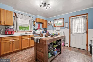 411 Elizabeth St, Williamstown, PA 17098 - Photo 14