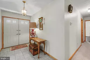 1308 Montfort Dr, Harrisburg, PA 17110 - Photo 6
