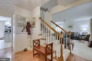 812 Cypress Ct, Hummelstown, PA 17036 - Photo 4