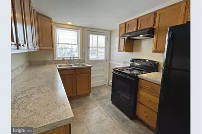 24 E High Street #C, Hummelstown, PA 17036 - Photo 2