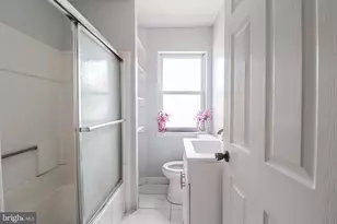 442 Crescent St, Harrisburg, PA 17104 - Photo 12