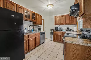 1306 N 14th St, Harrisburg, PA 17103 - Photo 8