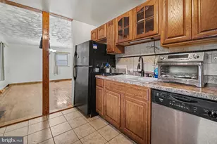 1306 N 14th St, Harrisburg, PA 17103 - Photo 10