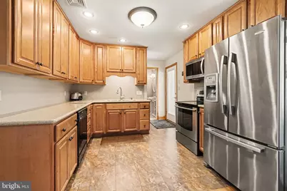 302 Robin Road, Hershey, PA 17033 - Photo 8