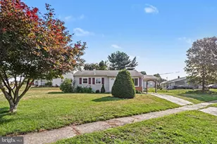 100 Nissley Dr, Middletown, PA 17057 - Photo 2