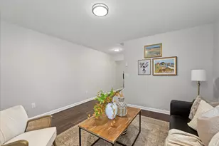74 N 18th St, Harrisburg, PA 17103 - Photo 4