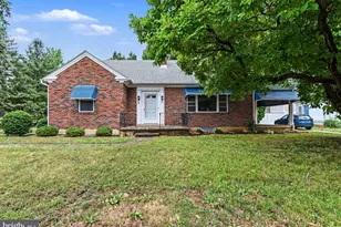 125 W Governor Rd, Hershey, PA 17033 - Photo 2