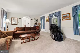 2201 Bellevue Rd, Harrisburg, PA 17104 - Photo 10