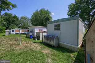 410 Willow St, Highspire, PA 17034 - Photo 24