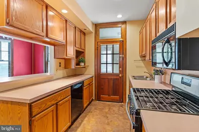 203 Edward Street, Harrisburg, PA 17110 - Photo 10