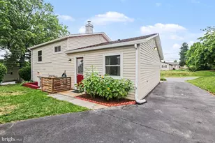 1000 Scenery Dr, Harrisburg, PA 17109 - Photo 26