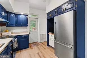 1208 N 17th St, Harrisburg, PA 17103 - Photo 12